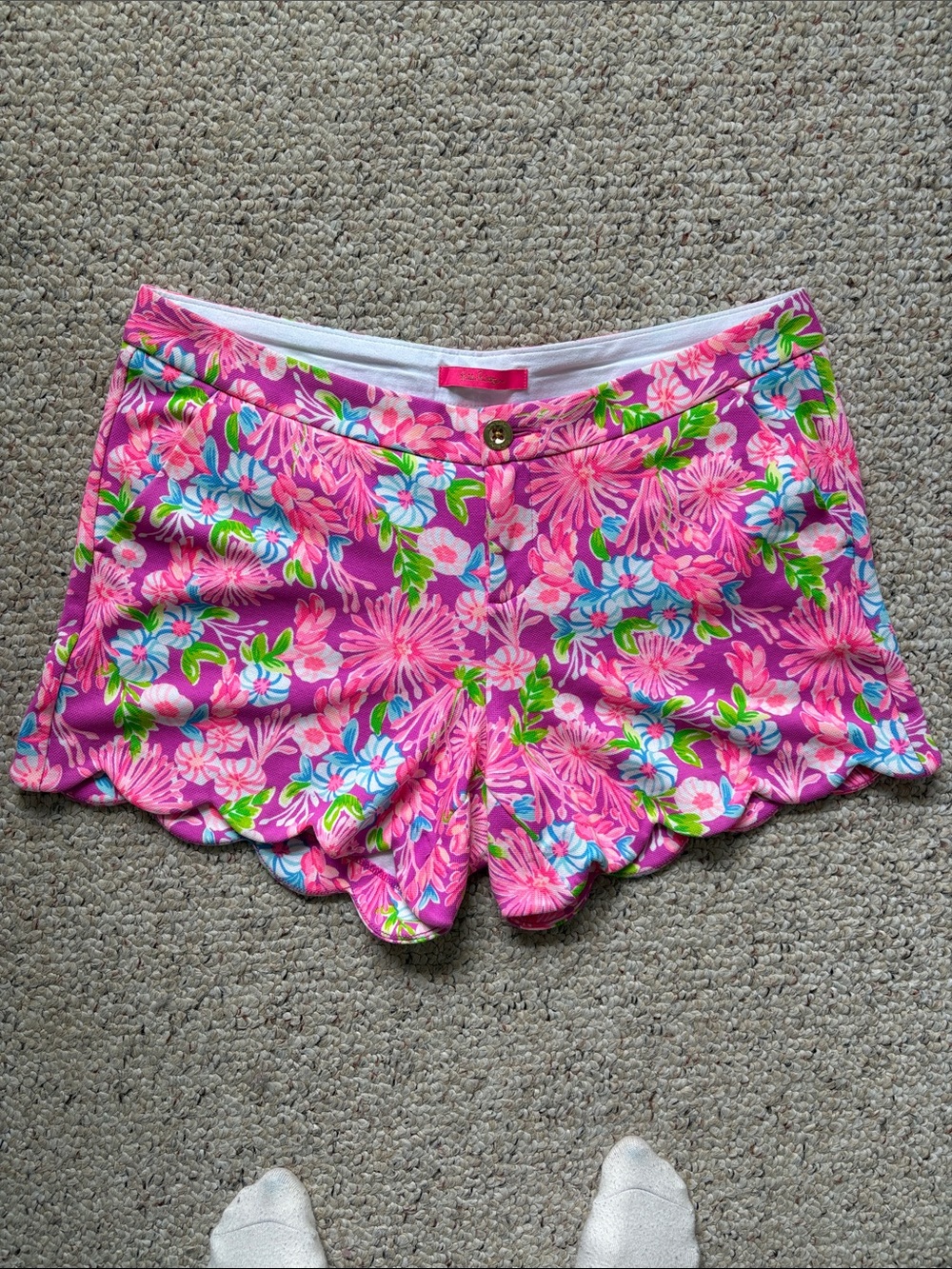 Lilly Pulitzer Pink Floral Scallop Hem Shorts